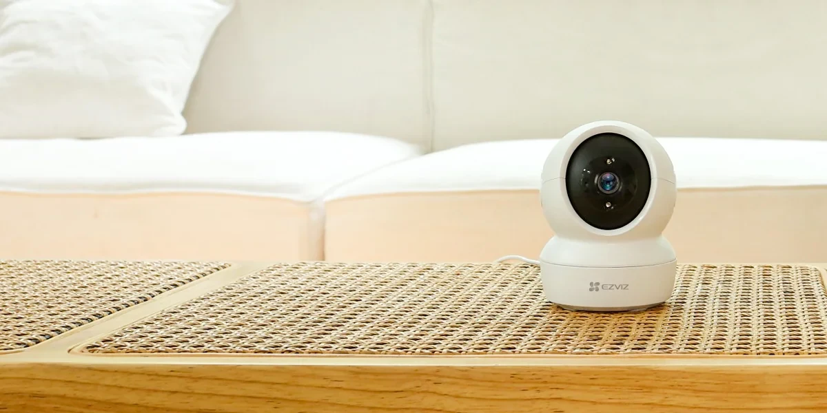 EZVIZ H6c 1080p pan and tilt smart home Wi-Fi camera on a table