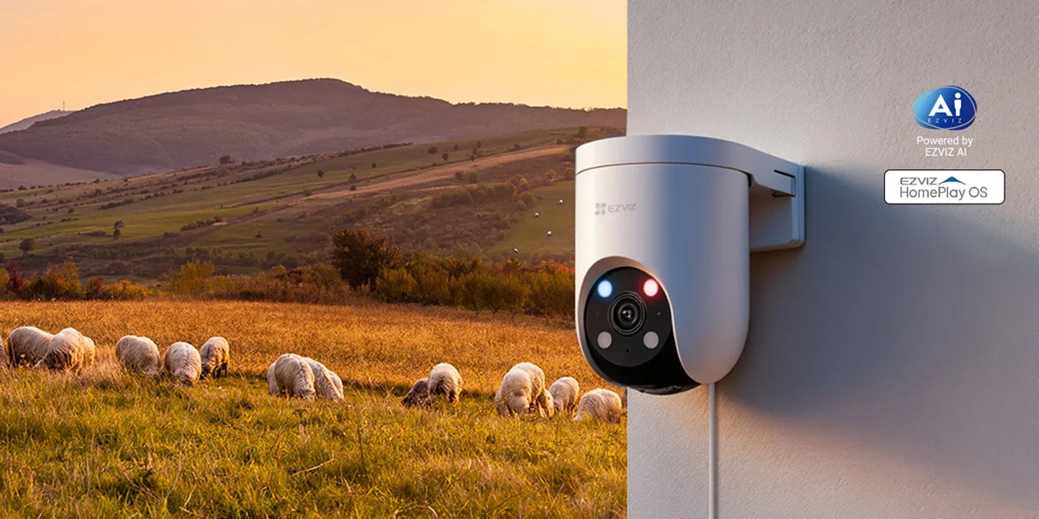 EZVIZ H8c Pro 4G 5MP 3K pan and tilt 4G and Wi-Fi camera on a farmhouse wall